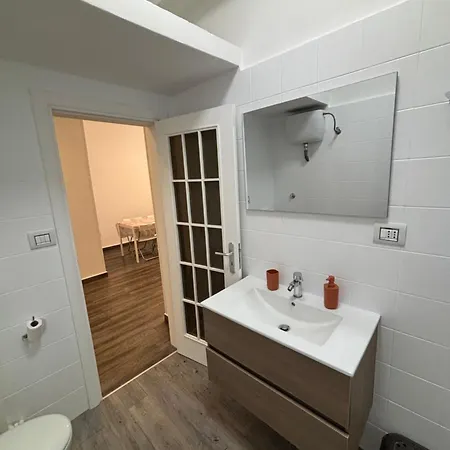 Chiara Apartment Bari